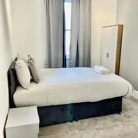 Comfortable Flat In Stokes Croft * Bristol